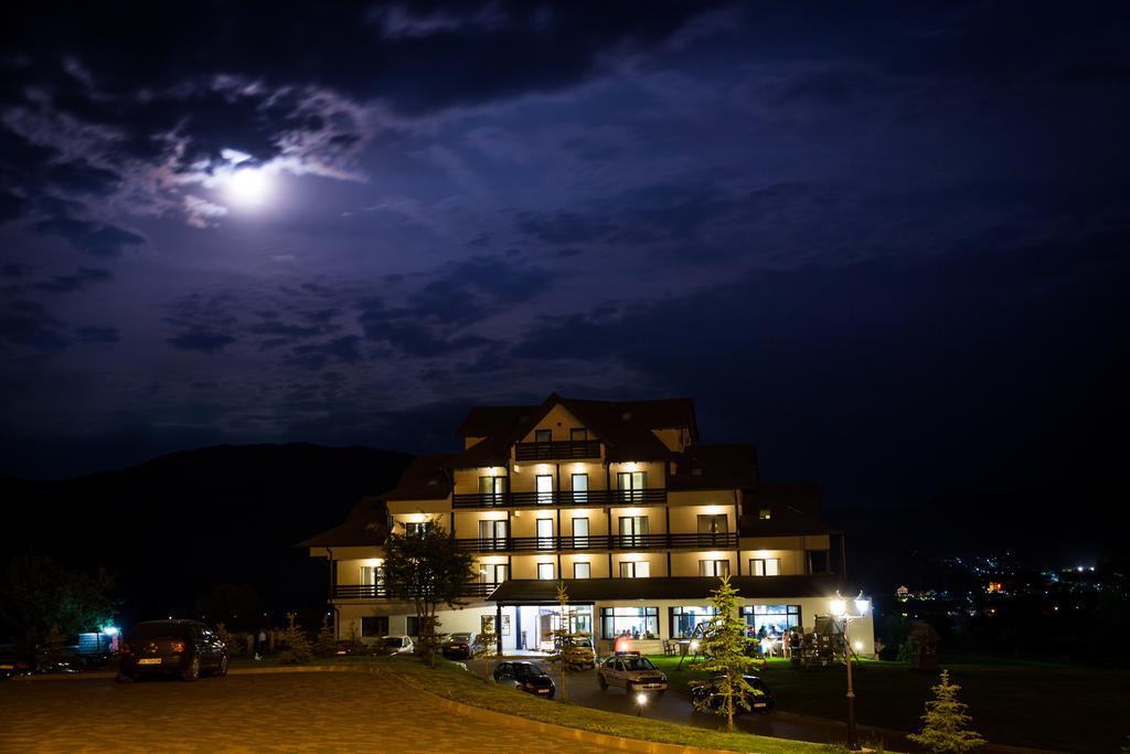 Hotel Toacabellevue Gura Humorului Eksteriør bilde